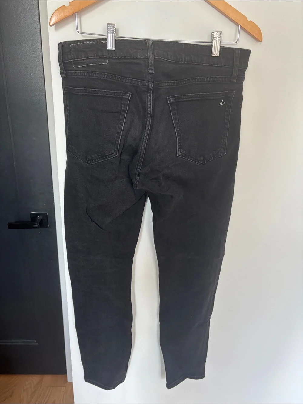 Slim Straight Men's Black Jeans